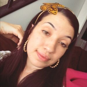 Meet your Posher, Sierra